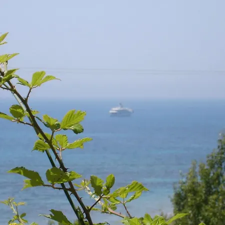 Mounda Lägenhetshotell