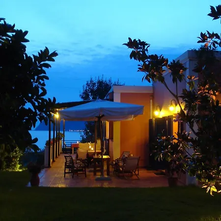 Mounda Lägenhetshotell 3*