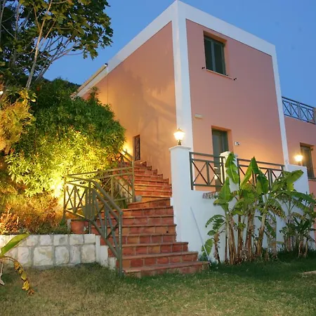 Апарт-отель Mounda 3*